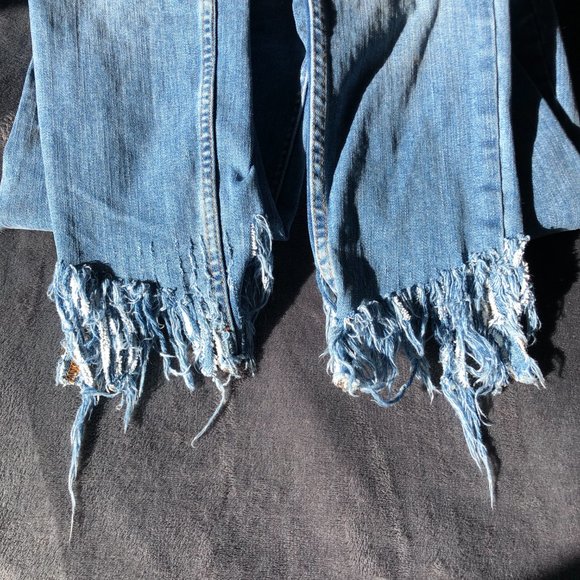 We The Free Distressed Jeans sz 26 - Picture 6 of 10